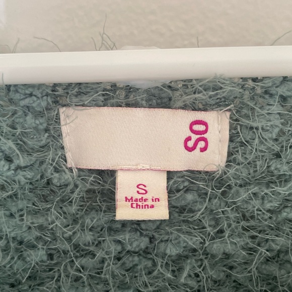 SO - Small Sweater - Picture 3 of 3